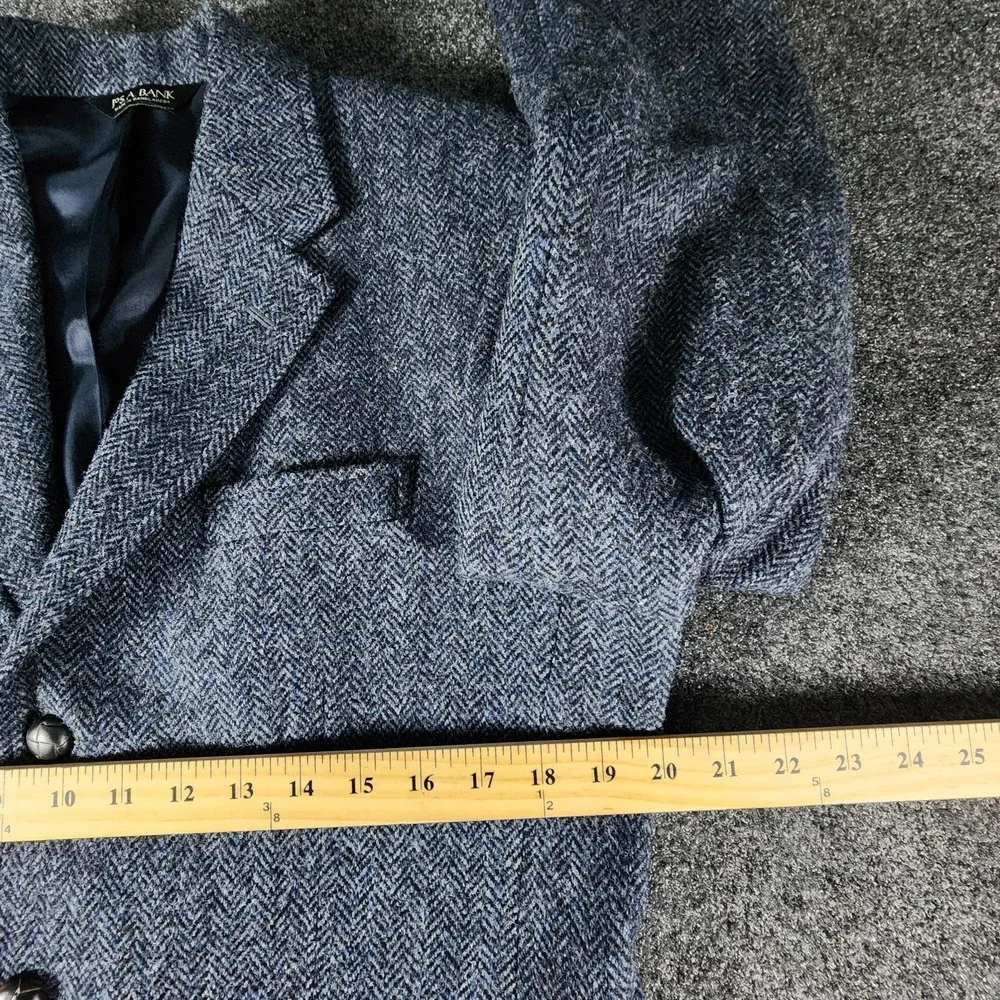 Harris Tweed Jos A Bank‎ Men's 38R Blue  Herringbone Tweed Blazer Sport Coat